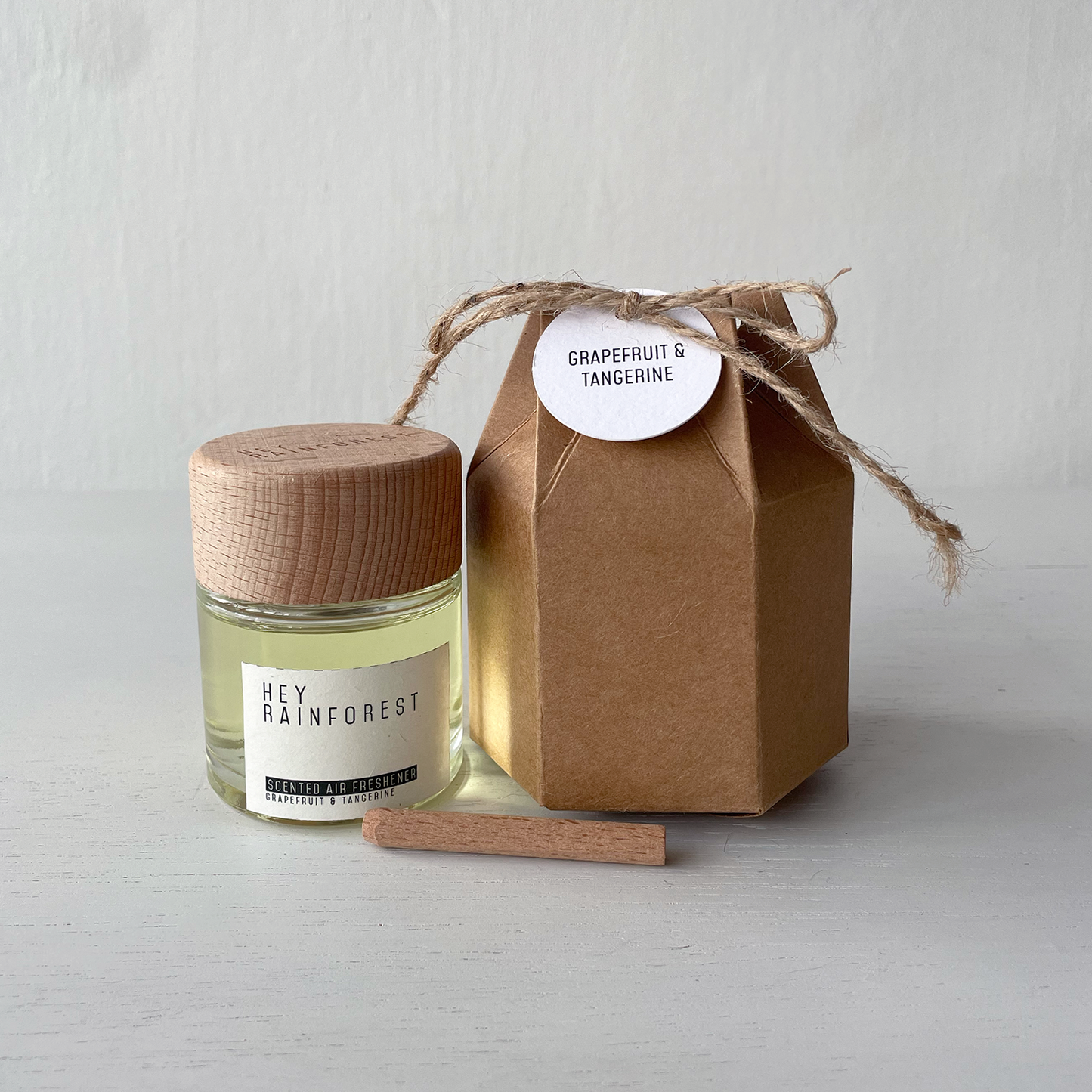 Wood Diffuser: Grapefruit & Tangerine