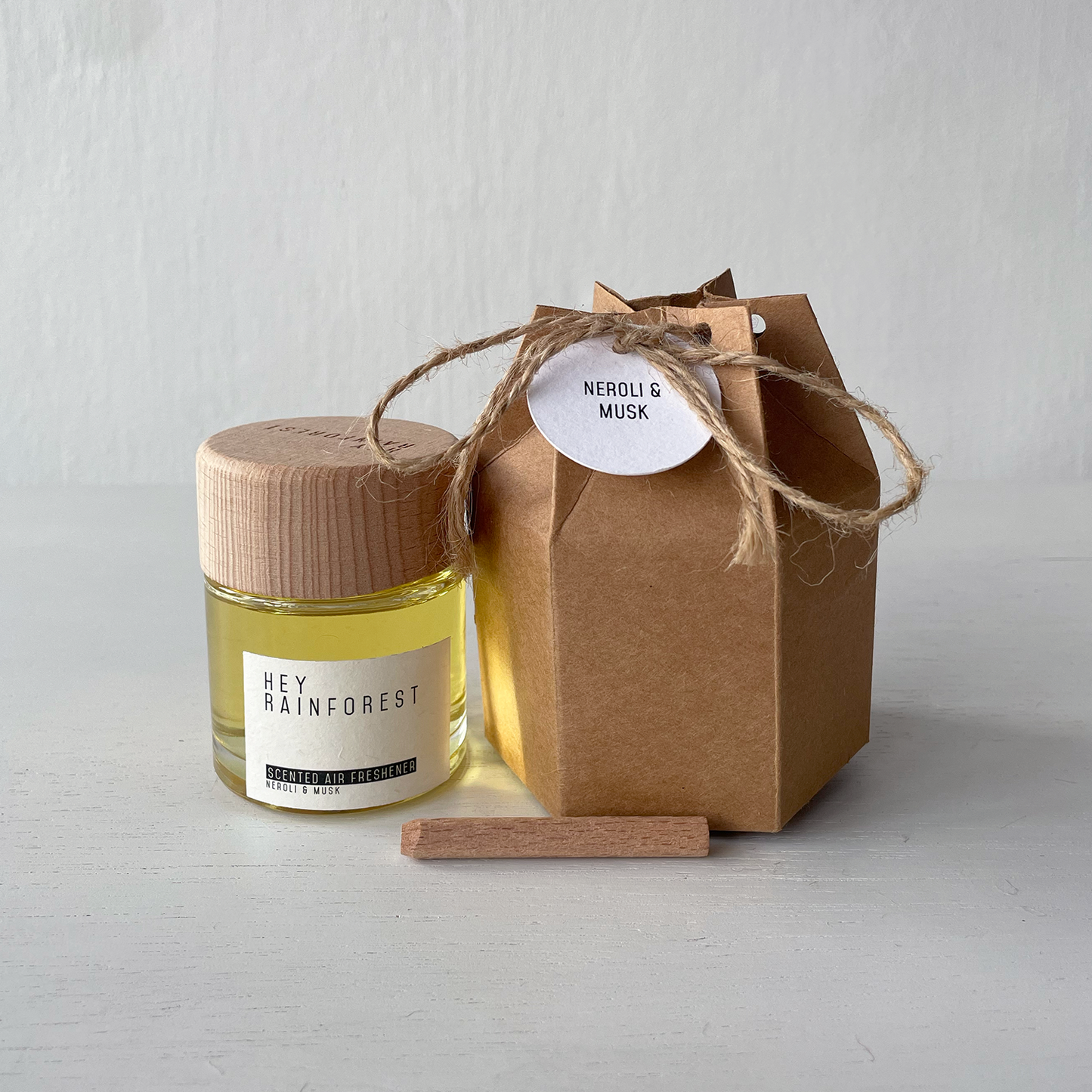 Wood Diffuser: Neroli & Musk