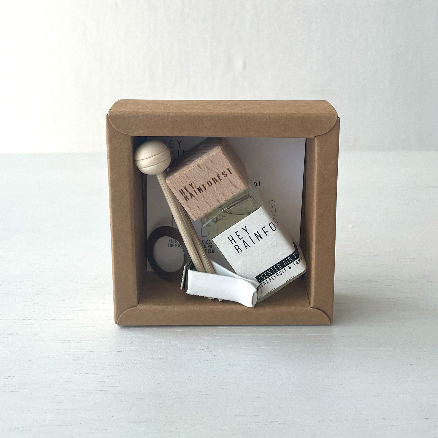 Wood Diffuser: Grapefruit & Tangerine