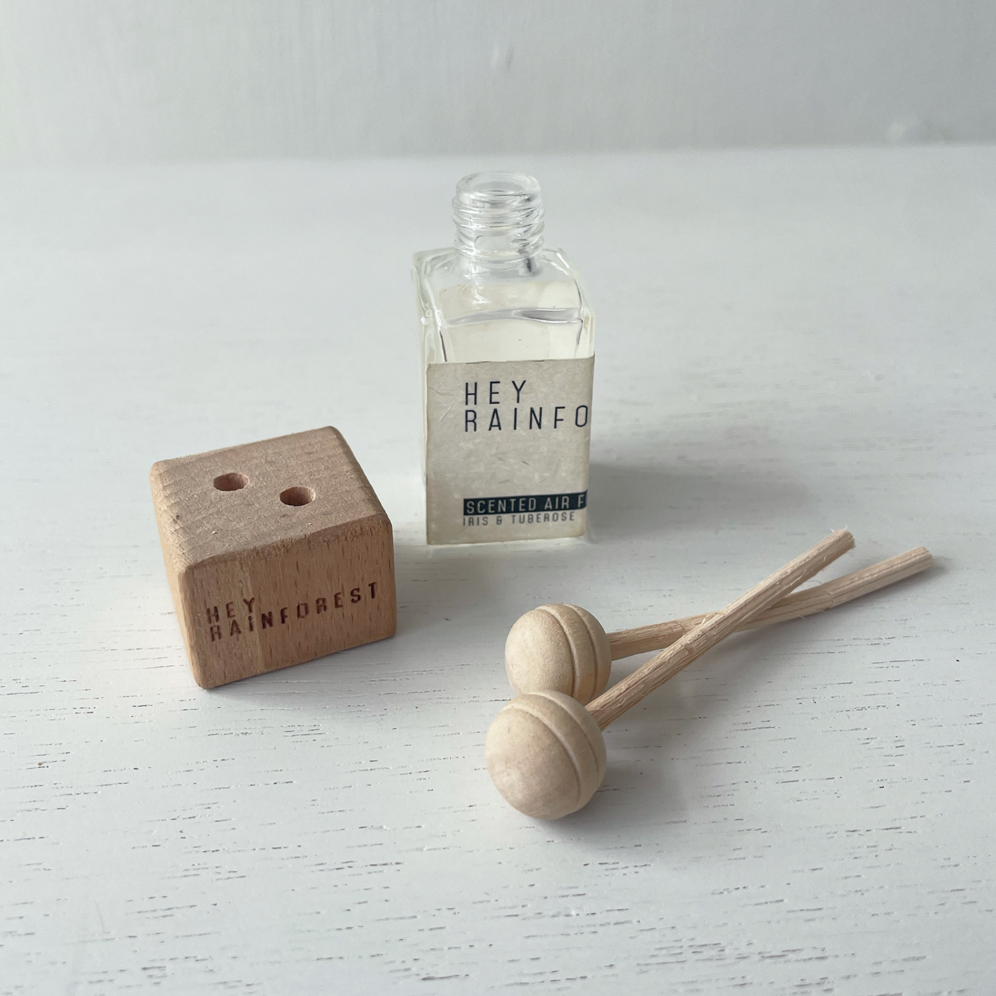 Wood Diffuser: Clementine & Basil