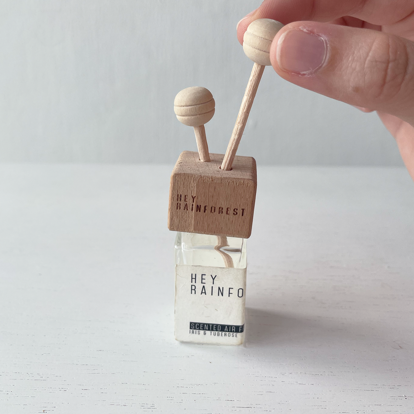 Wood Diffuser: Clementine & Basil