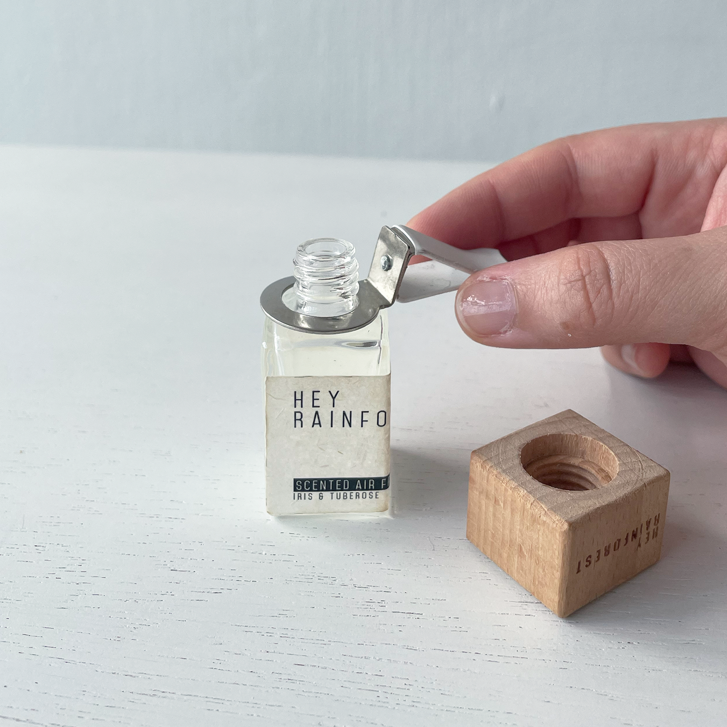 Wood Diffuser: Clementine & Basil