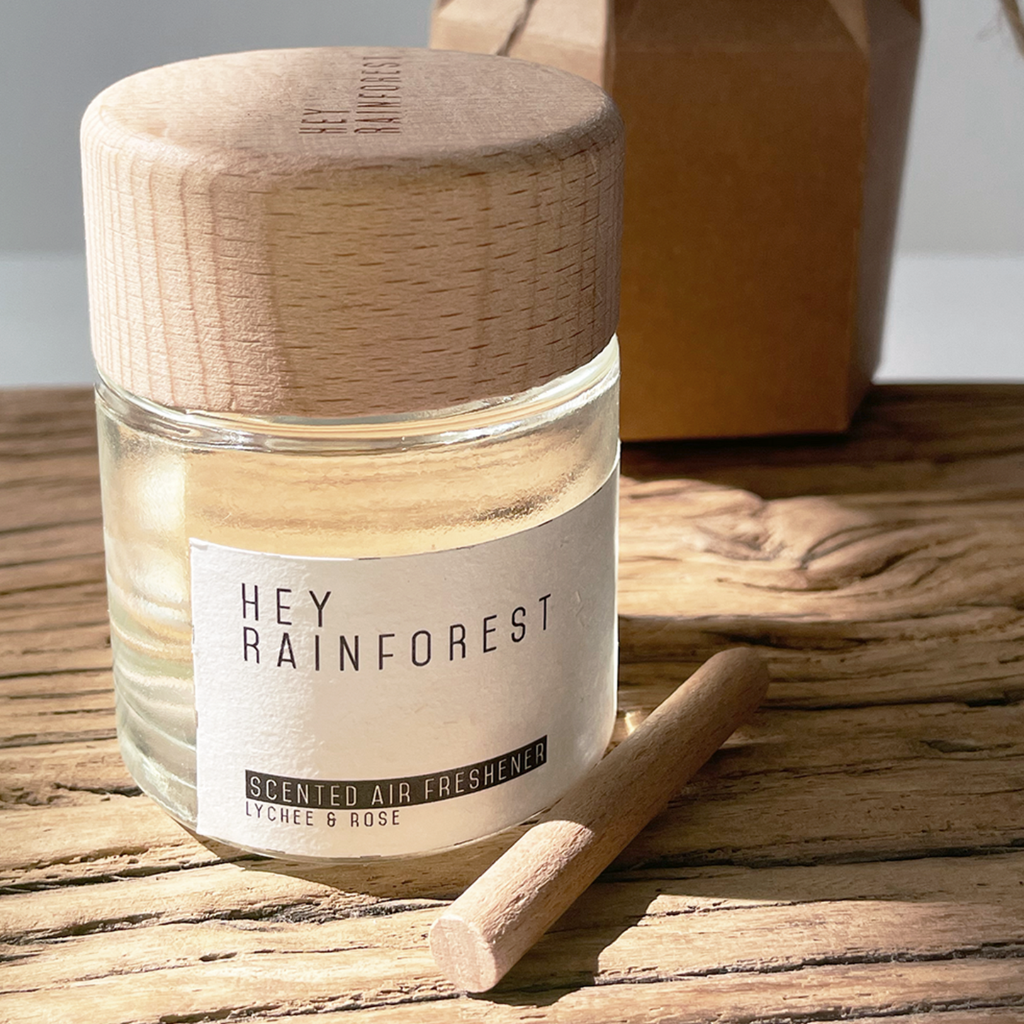 Wood Diffuser: Lychee & Rose